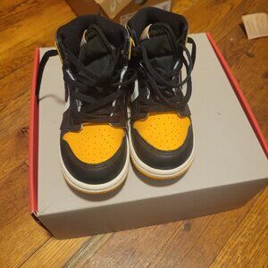 Nike Jordan High Taxi Yellow grade school